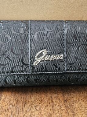 GUESS Black Logo Embossed Wallet